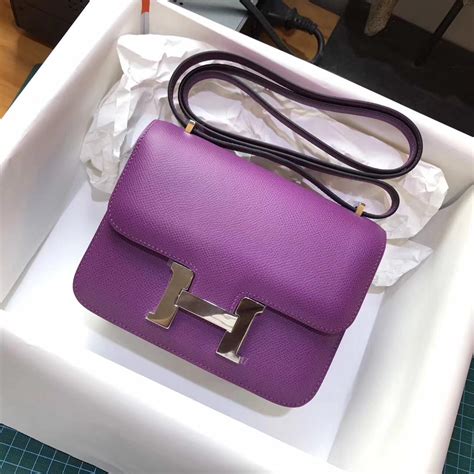 紫色銀包